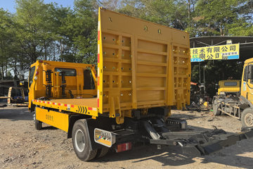 ���������ȷ�M3 180���� 4X2 ���ϳ�(��������)ͼƬ