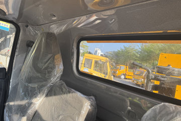 ���������ȷ�M3 180���� 4X2 ���ϳ�(��������)ͼƬ