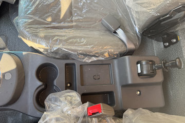 ���������ȷ�M3 180���� 4X2 ���ϳ�(��������)ͼƬ