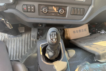 ���������ȷ�M3 180���� 4X2 ���ϳ�(��������)ͼƬ