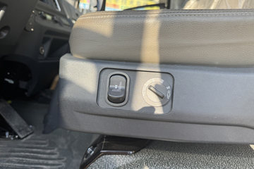 ���������ȷ�M3 180���� 4X2 ���ϳ�(��������)ͼƬ