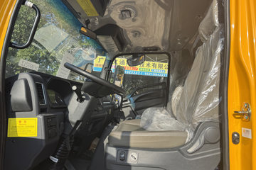 ���������ȷ�M3 180���� 4X2 ���ϳ�(��������)ͼƬ