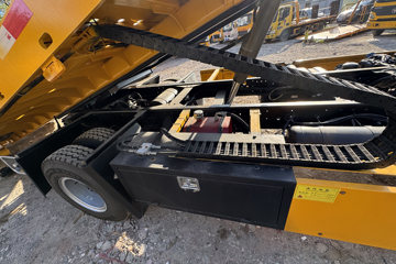 ���������ȷ�M3 180���� 4X2 ���ϳ�(��������)ͼƬ