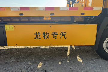 ���������ȷ�M3 180���� 4X2 ���ϳ�(��������)ͼƬ