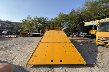 ���������ȷ�M3 180���� 4X2 ���ϳ�(��������)ͼƬ