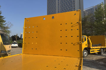 ���������ȷ�M3 180���� 4X2 ���ϳ�(��������)ͼƬ