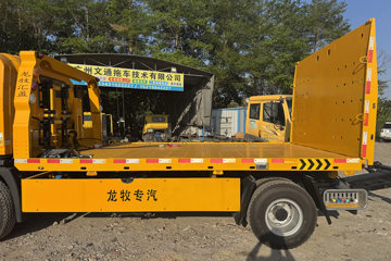 ���������ȷ�M3 180���� 4X2 ���ϳ�(��������)ͼƬ