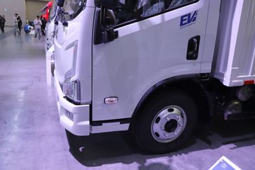 ����Ծ�� ����T1 ���а� ��ɲ 4.17�׵��Ŵ��綯��ʽ�Ῠ ����ʱ��100.07kWhͼƬ