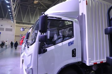 ����Ծ�� ����T1 ���а� ��ɲ 4.17�׵��Ŵ��綯��ʽ�Ῠ ����ʱ��100.07kWhͼƬ