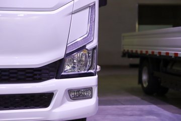 ����Ծ�� ����T1 ���а� ��ɲ 4.17�׵��Ŵ��綯��ʽ�Ῠ ����ʱ��100.07kWhͼƬ