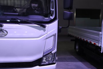 ����Ծ�� ����T1 ���а� ��ɲ 4.17�׵��Ŵ��綯��ʽ�Ῠ ����ʱ��100.07kWhͼƬ