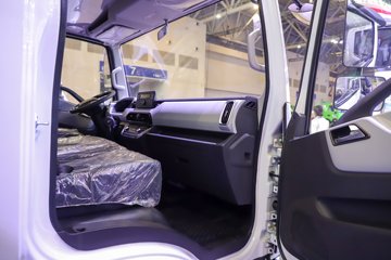 ����Ծ�� ����T1 ���а� ��ɲ 4.17�׵��Ŵ��綯��ʽ�Ῠ ����ʱ��100.07kWhͼƬ