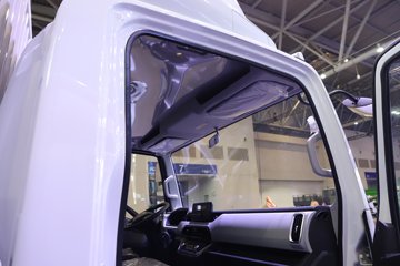 ����Ծ�� ����T1 ���а� ��ɲ 4.17�׵��Ŵ��綯��ʽ�Ῠ ����ʱ��100.07kWhͼƬ