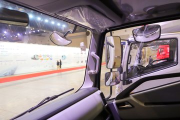����Ծ�� ����T1 ���а� ��ɲ 4.17�׵��Ŵ��綯��ʽ�Ῠ ����ʱ��100.07kWhͼƬ