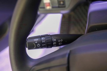 ����Ծ�� ����T1 ���а� ��ɲ 4.17�׵��Ŵ��綯��ʽ�Ῠ ����ʱ��100.07kWhͼƬ