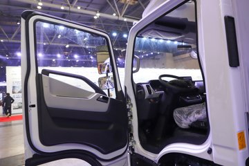 ����Ծ�� ����T1 ���а� ��ɲ 4.17�׵��Ŵ��綯��ʽ�Ῠ ����ʱ��100.07kWhͼƬ