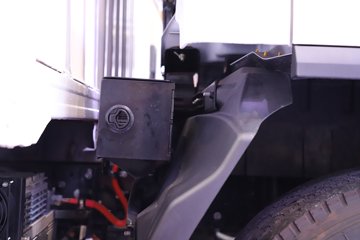 ����Ծ�� ����T1 ���а� ��ɲ 4.17�׵��Ŵ��綯��ʽ�Ῠ ����ʱ��100.07kWhͼƬ
