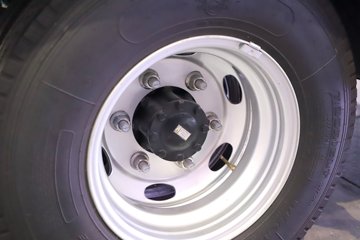 ����Ծ�� ����T1 ���а� ��ɲ 4.17�׵��Ŵ��綯��ʽ�Ῠ ����ʱ��100.07kWhͼƬ
