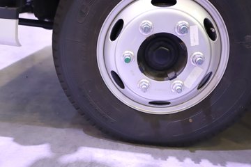 ����Ծ�� ����T1 ���а� ��ɲ 4.17�׵��Ŵ��綯��ʽ�Ῠ ����ʱ��100.07kWhͼƬ