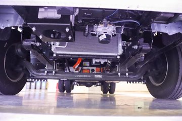 ����Ծ�� ����T1 ���а� ��ɲ 4.17�׵��Ŵ��綯��ʽ�Ῠ ����ʱ��100.07kWhͼƬ