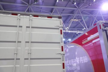 ����Ծ�� ����T1 ���а� ��ɲ 4.17�׵��Ŵ��綯��ʽ�Ῠ ����ʱ��100.07kWhͼƬ