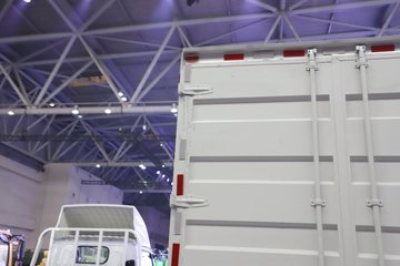 ����Ծ�� ����T1 ���а� ��ɲ 4.17�׵��Ŵ��綯��ʽ�Ῠ ����ʱ��100.07kWhͼƬ