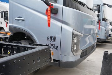 �칤�Ῠ ���� �߶� ��ɲ 4.4�׵��Ŵ��綯��ʽ�Ῠ �д��º�133.94kWhͼƬ