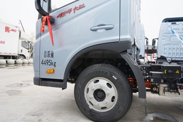 �칤�Ῠ ���� �߶� ��ɲ 4.4�׵��Ŵ��綯��ʽ�Ῠ �д��º�133.94kWhͼƬ