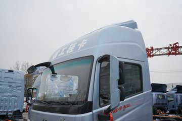 �칤�Ῠ ���� �߶� ��ɲ 4.4�׵��Ŵ��綯��ʽ�Ῠ �д��º�133.94kWhͼƬ