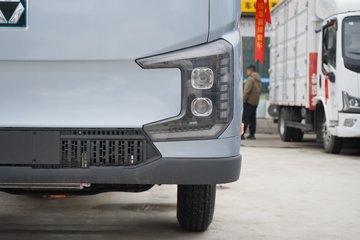 �칤�Ῠ ���� �߶� ��ɲ 4.4�׵��Ŵ��綯��ʽ�Ῠ �д��º�133.94kWhͼƬ