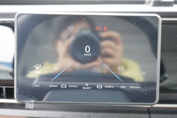 �칤�Ῠ ���� �߶� ��ɲ 4.4�׵��Ŵ��綯��ʽ�Ῠ �д��º�133.94kWhͼƬ