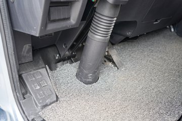 �칤�Ῠ ���� �߶� ��ɲ 4.4�׵��Ŵ��綯��ʽ�Ῠ �д��º�133.94kWhͼƬ