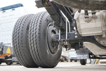 �칤�Ῠ ���� �߶� ��ɲ 4.4�׵��Ŵ��綯��ʽ�Ῠ �д��º�133.94kWhͼƬ