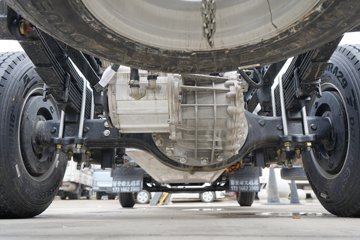 �칤�Ῠ ���� �߶� ��ɲ 4.4�׵��Ŵ��綯��ʽ�Ῠ �д��º�133.94kWhͼƬ