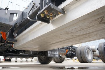 �칤�Ῠ ���� �߶� ��ɲ 4.4�׵��Ŵ��綯��ʽ�Ῠ �д��º�133.94kWhͼƬ