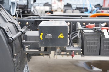 �칤�Ῠ ���� �߶� ��ɲ 4.4�׵��Ŵ��綯��ʽ�Ῠ �д��º�133.94kWhͼƬ