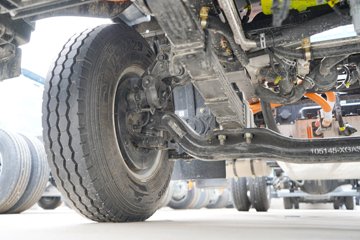 �칤�Ῠ ���� �߶� ��ɲ 4.4�׵��Ŵ��綯��ʽ�Ῠ �д��º�133.94kWhͼƬ