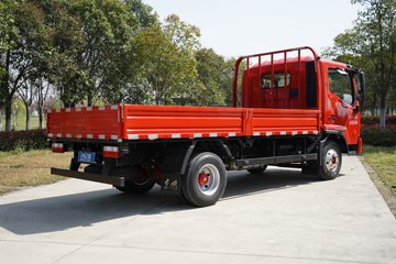 ����Ǭ��K6 2.5L���� 180���� ��ʿ��6�� ���� ��ɲ 4.17�׵��������ῨͼƬ