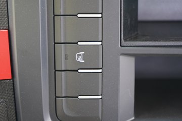 ����Ǭ��K6 2.5L���� 180���� ��ʿ��6�� ���� ��ɲ 4.17�׵��������ῨͼƬ