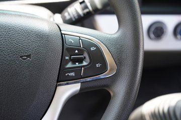 ����Ǭ��K6 2.5L���� 180���� ��ʿ��6�� ���� ��ɲ 4.17�׵��������ῨͼƬ