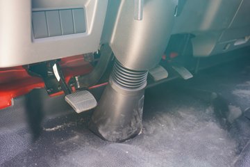 ����Ǭ��K6 2.5L���� 180���� ��ʿ��6�� ���� ��ɲ 4.17�׵��������ῨͼƬ