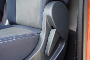 ����Ǭ��K6 2.5L���� 180���� ��ʿ��6�� ���� ��ɲ 4.17�׵��������ῨͼƬ