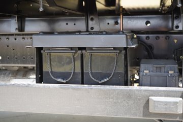 ����Ǭ��K6 2.5L���� 180���� ��ʿ��6�� ���� ��ɲ 4.17�׵��������ῨͼƬ