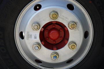 ����Ǭ��K6 2.5L���� 180���� ��ʿ��6�� ���� ��ɲ 4.17�׵��������ῨͼƬ