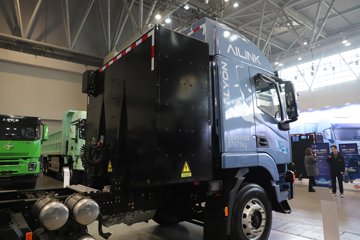 ��������i��ʨ ���ذ� 6X4 �߶� ���綯ǣ���� ����ʱ��600kWhͼƬ