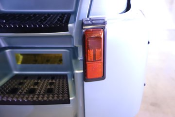 ��������i��ʨ ���ذ� 6X4 ƽ�� ���綯ǣ���� ����ʱ��400kWhͼƬ