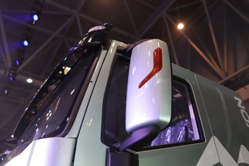 ��������i��ʨ ���ذ� 6X4 ƽ�� ���綯ǣ���� ����ʱ��400kWhͼƬ