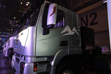 ��������i��ʨ ���ذ� 6X4 ƽ�� ���綯ǣ���� ����ʱ��400kWhͼƬ