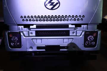 ��������i��ʨ ���ذ� 6X4 ƽ�� ���綯ǣ���� ����ʱ��400kWhͼƬ