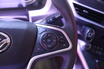 �������ҽ�ʨ ���ذ� 14.6L LNG 560���� 6X4 ��ʿ��16�� AMT�Զ��� �߶� ǣ����ͼƬ